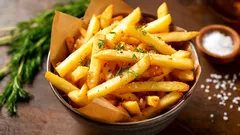 Utan stekning eller kokning: det godaste sättet att tillaga potatis och bevara näringsämnena